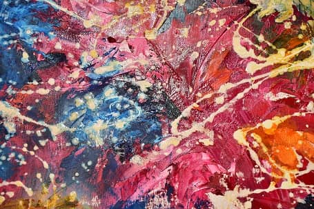 Ölgemälde mit frontalem Blitzlicht – unerwünschte Reflexionen und flache Wirkung