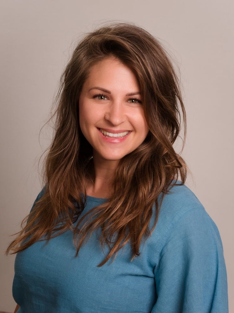 Klassisches Studio-Porträt in Adelsdorf - natürliche und neutrale Porträtfotografie